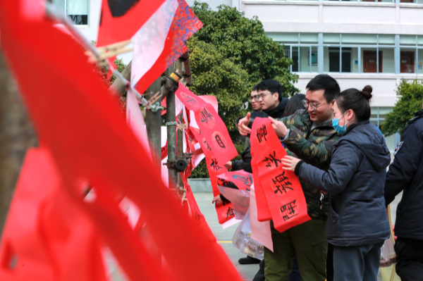 2024.01.29新聞春聯(lián)挑選2.png